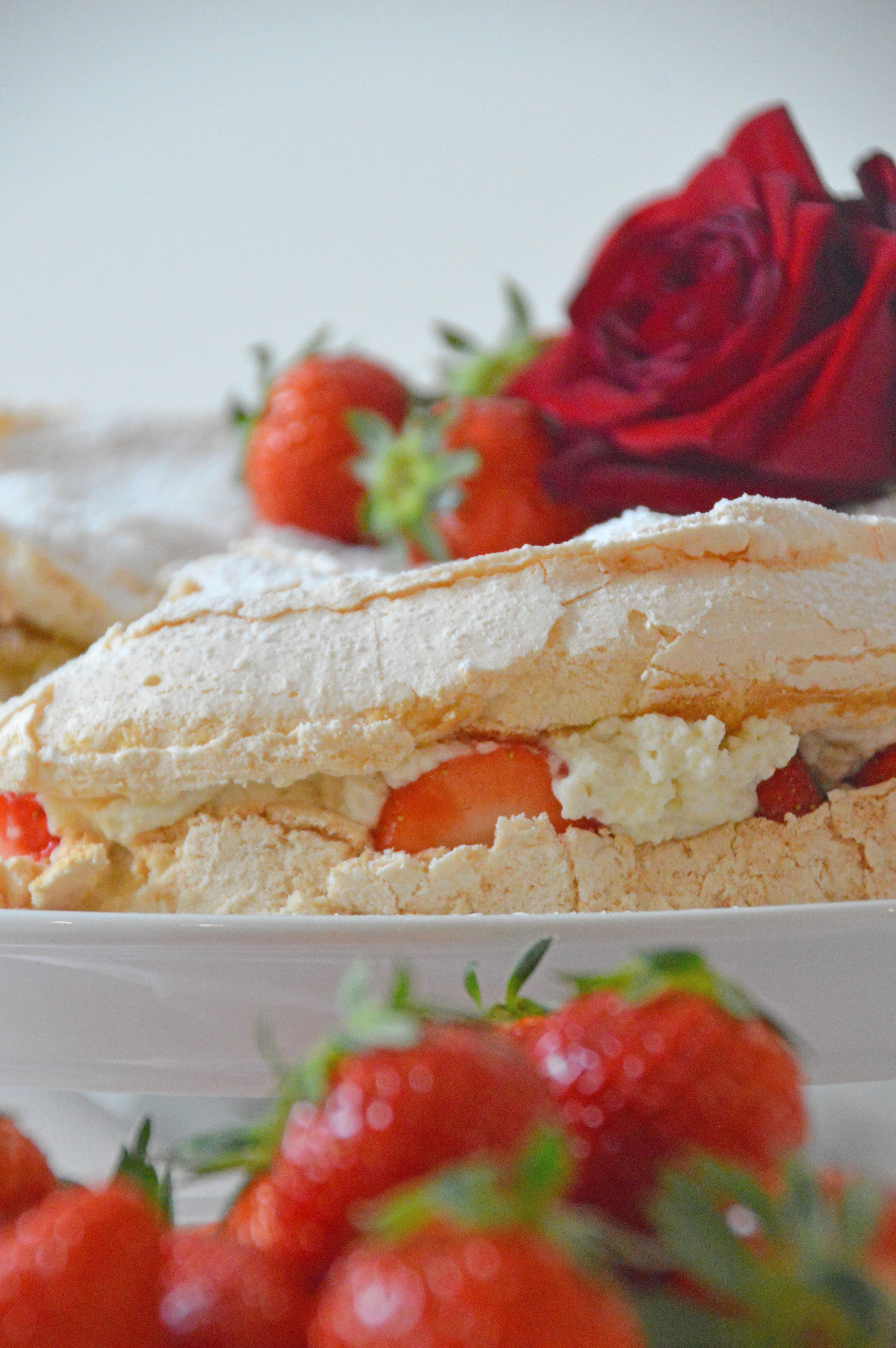 Erdbeer-Baiser Torte 1