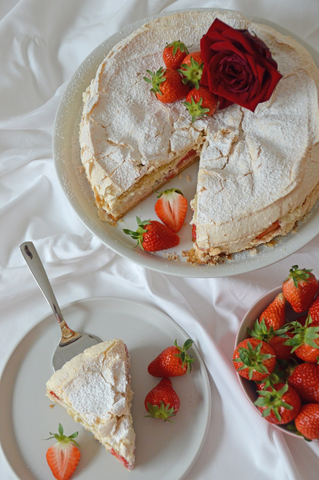 Erdbeer-Baiser Torte 2
